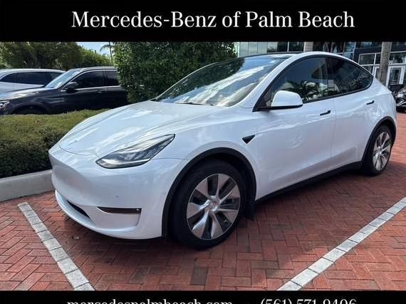 TESLA MODEL Y 2022 7SAYGAEE0NF379375 image